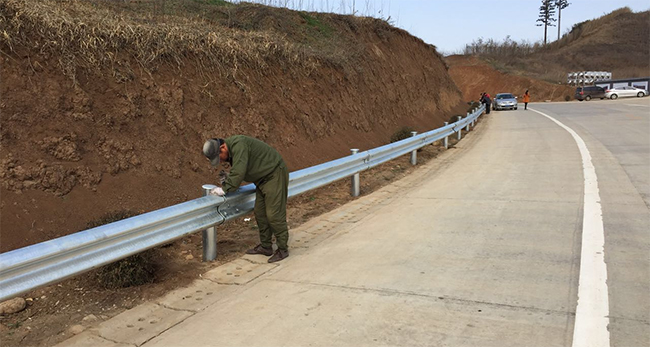 巴中农村公路波形护栏